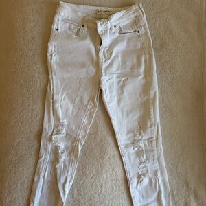 Bullhead White Distressed Skinny Jeans